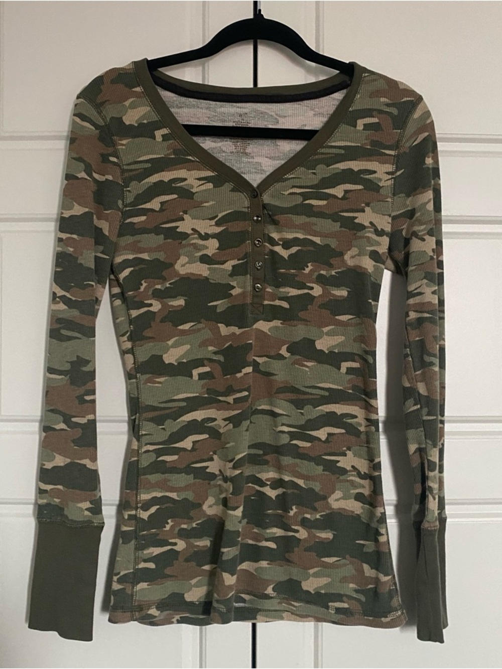 Camo Women’s Henley